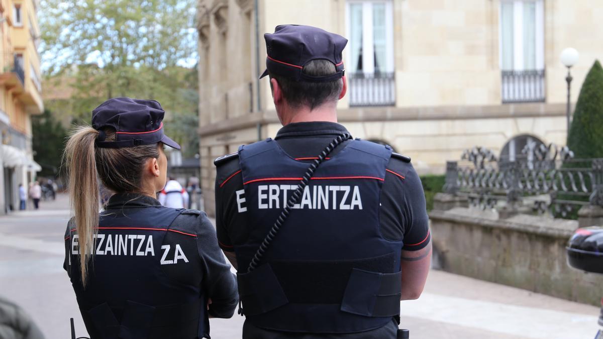 La Audiencia Provincial de Bizkaia condena a un ertzaina